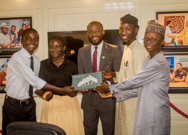 619258771_1320960726737387_9081825797262346117_n (1)